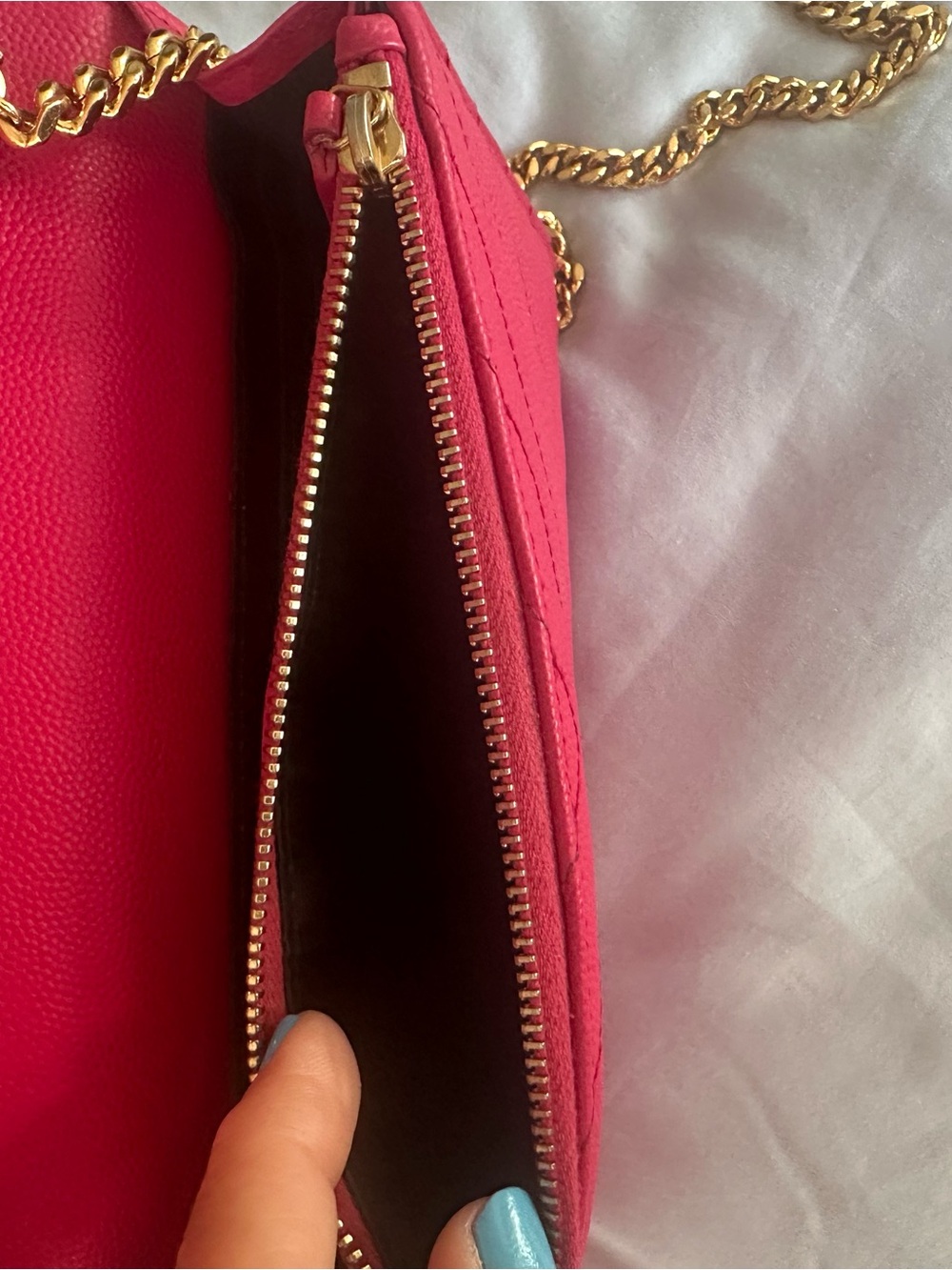 YSL CASSANDRE ENVELOPE CHAIN WALLET IN LAMBSKIN-Hot Pink - Picture 6 of 13
